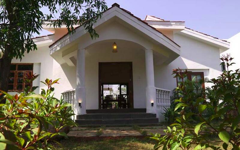 Hotel Casa De La luna, Alibaug 5